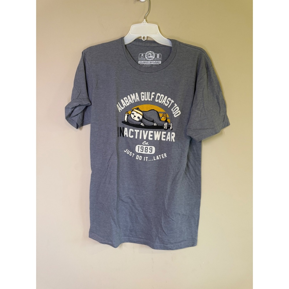 The Duck Co Alabama Gulf Coast Zoo Sloth Inactivewear Graphic T-Shirt‎ Gray M